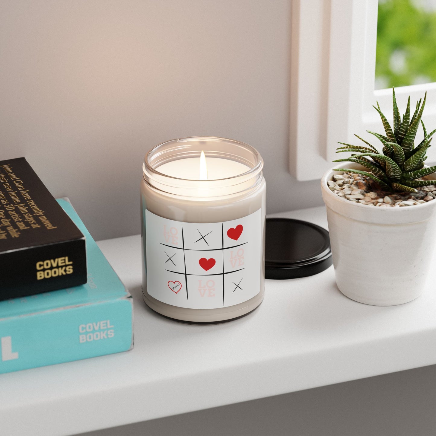 Romantic Scented Soy Candle - Love Tic Tac Toe Design - Perfect for Valentine's Day and Cozy Evenings